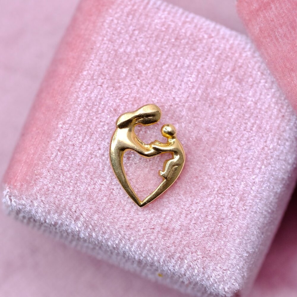 14K Real Yellow Gold Dainty Small "Mother & Child" Pendant. - Picture 3 of 10
